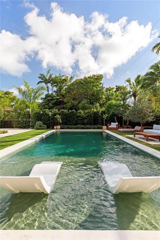 4430 Royal Palm Ave, Miami Beach, FL 33140