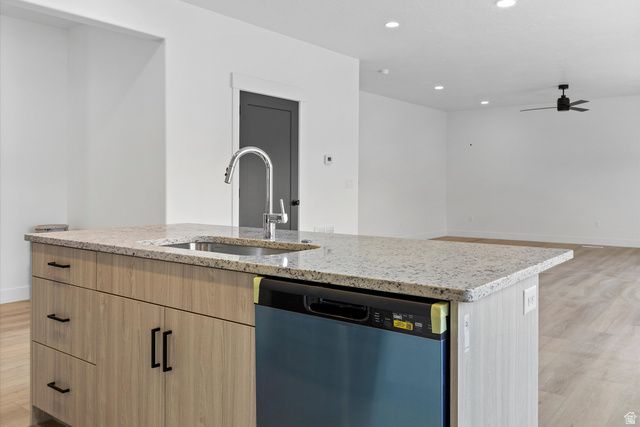 99 S 940 E, Santaquin, UT 84655