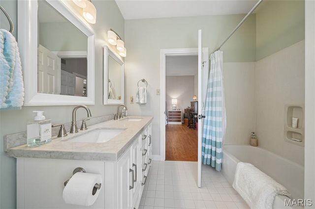 1529 Garden Valley Drive, Wildwood, MO 63038