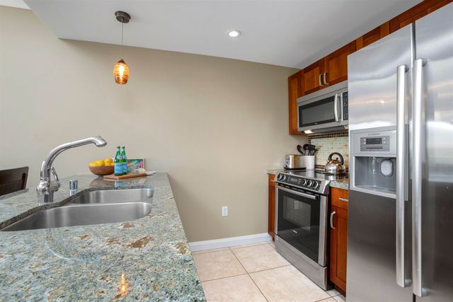 130 Kai Malina Pkwy # 424 SR 424, Lahaina, HI 96761