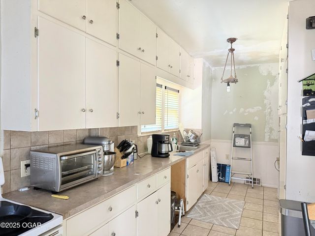 428 N Sergeant Avenue, Joplin, MO 64801