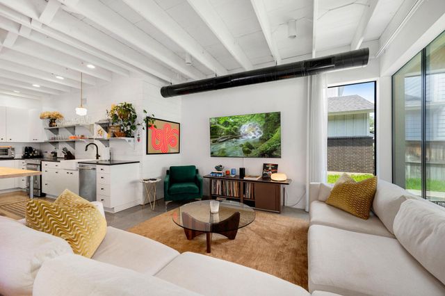 3306 Garden Villa LN, Austin, TX 78704
