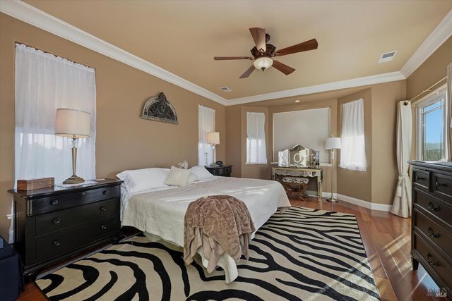 18750 Fernwood Rd, Hidden Valley Lake, CA 95467