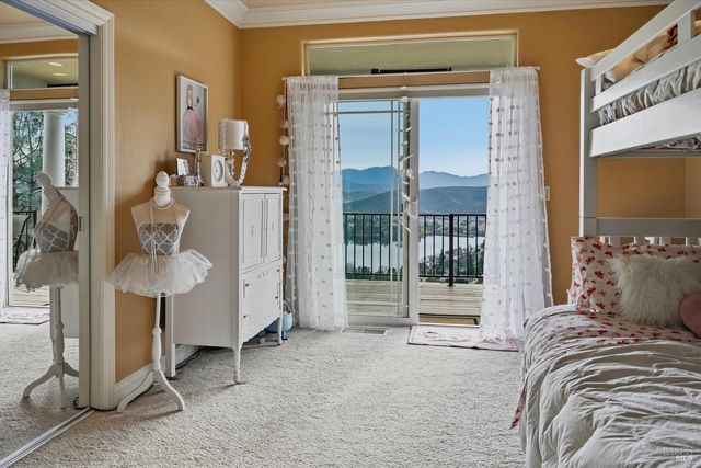 18750 Fernwood Rd, Hidden Valley Lake, CA 95467