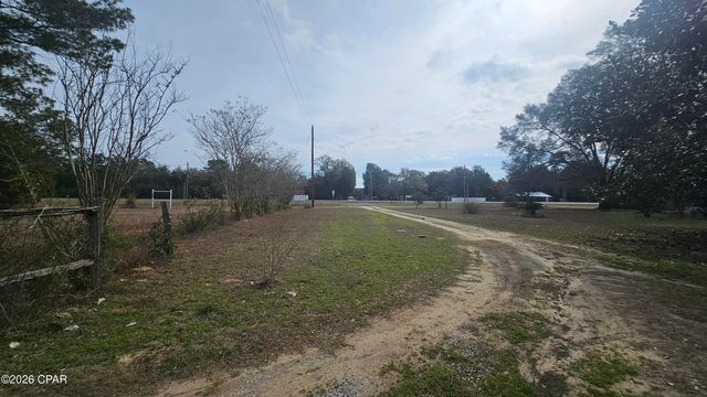 5728 Highway 77 B, Chipley, FL 32428