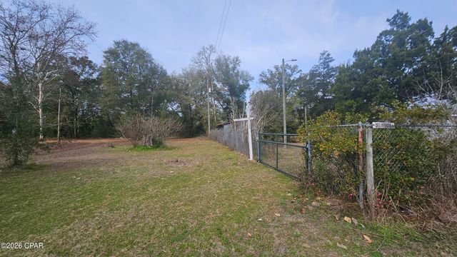 5728 Highway 77 B, Chipley, FL 32428