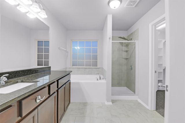 151 Doe Run Drive, Huntsville, TX 77320