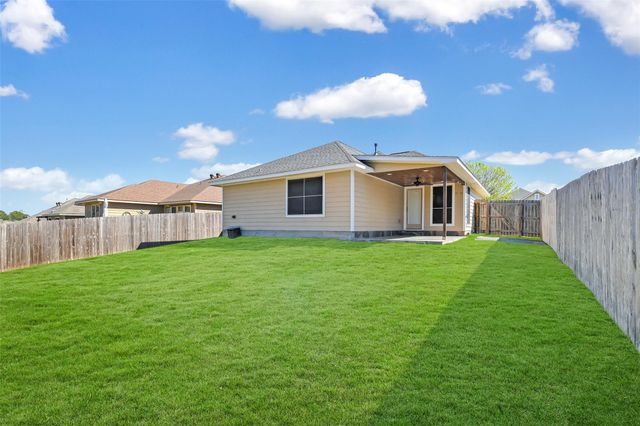 151 Doe Run Drive, Huntsville, TX 77320