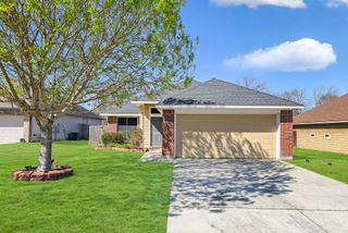 151 Doe Run Drive, Huntsville, TX 77320