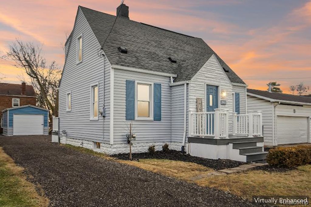 2061 E Boatfield Avenue, Burton, MI 48529