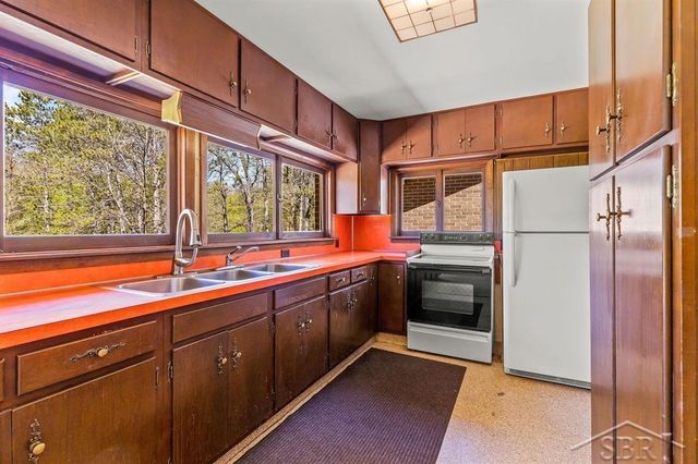1308 S Homer Road, Homer Twp, MI 48640