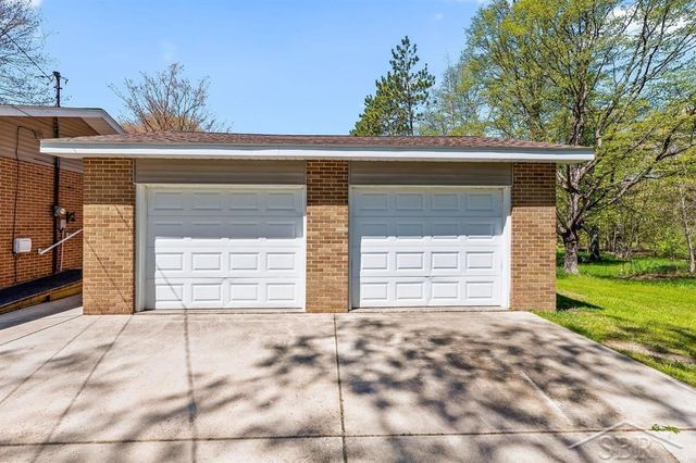 1308 S Homer Road, Homer Twp, MI 48640