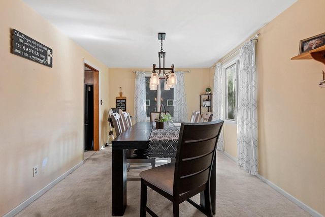 120 IROQUOIS AVENUE, Green Bay, WI 54301