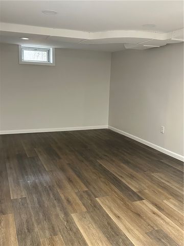 760 Strawberry Field Road, Warwick, RI 02886