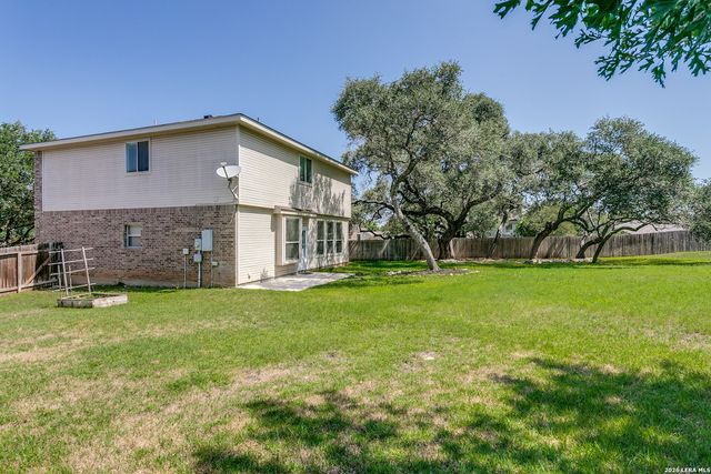2938 Encino Robles, San Antonio, TX 78259