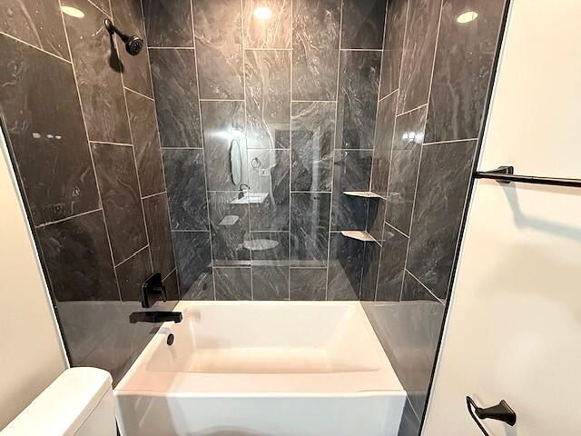 331 E Taylor Street, Zanesville, OH 43701