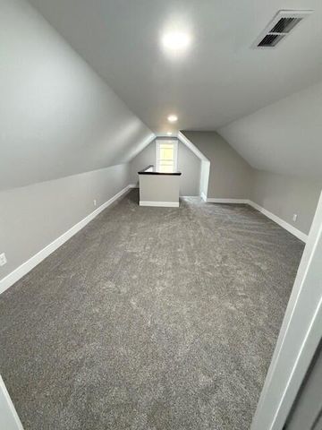 331 E Taylor Street, Zanesville, OH 43701