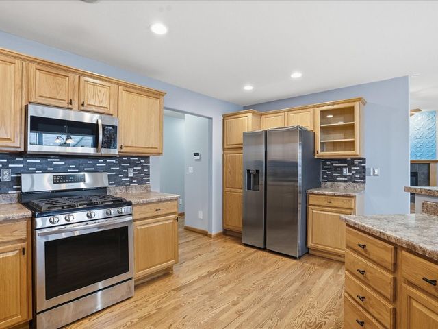 4315 Snowgoose Drive, Marion, IA 52302