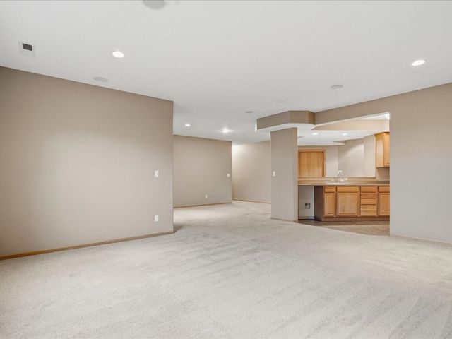 4315 Snowgoose Drive, Marion, IA 52302