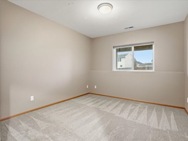 4315 Snowgoose Drive, Marion, IA 52302