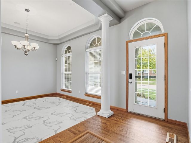 4315 Snowgoose Drive, Marion, IA 52302