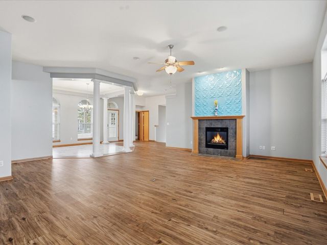 4315 Snowgoose Drive, Marion, IA 52302