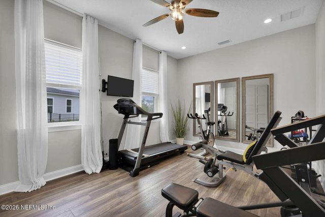 111 RANCH LAND Circle, St. Johns, FL 32259