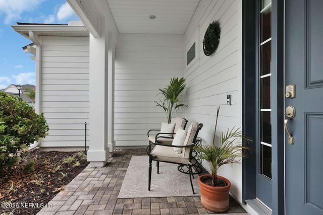 111 RANCH LAND Circle, St. Johns, FL 32259