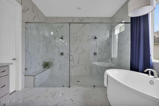 111 RANCH LAND Circle, St. Johns, FL 32259