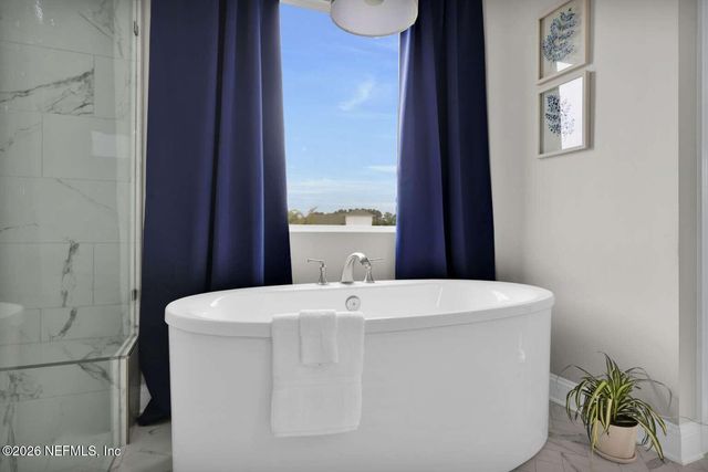 111 RANCH LAND Circle, St. Johns, FL 32259