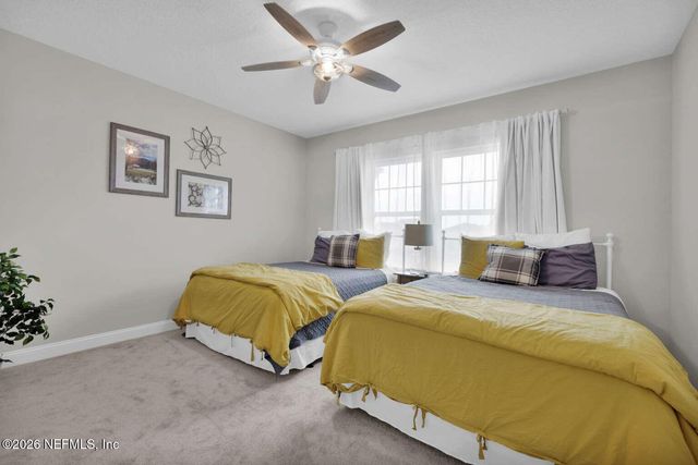 111 RANCH LAND Circle, St. Johns, FL 32259