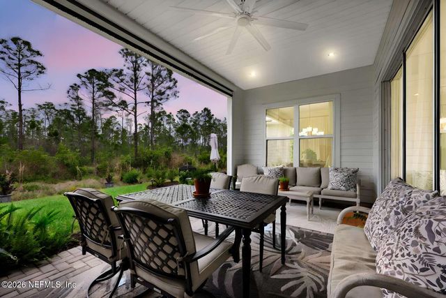 111 RANCH LAND Circle, St. Johns, FL 32259