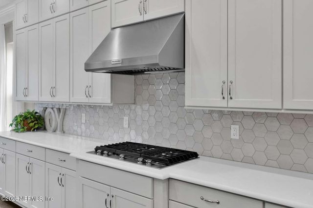 111 RANCH LAND Circle, St. Johns, FL 32259