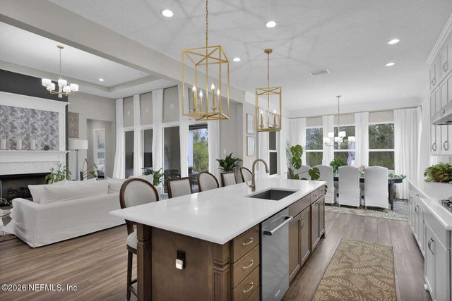 111 RANCH LAND Circle, St. Johns, FL 32259