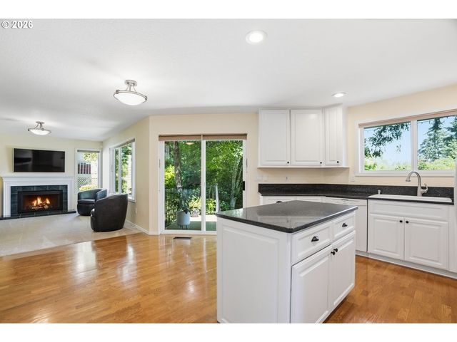 10140 Sw SHEARWATER Loop, Beaverton, OR 97007