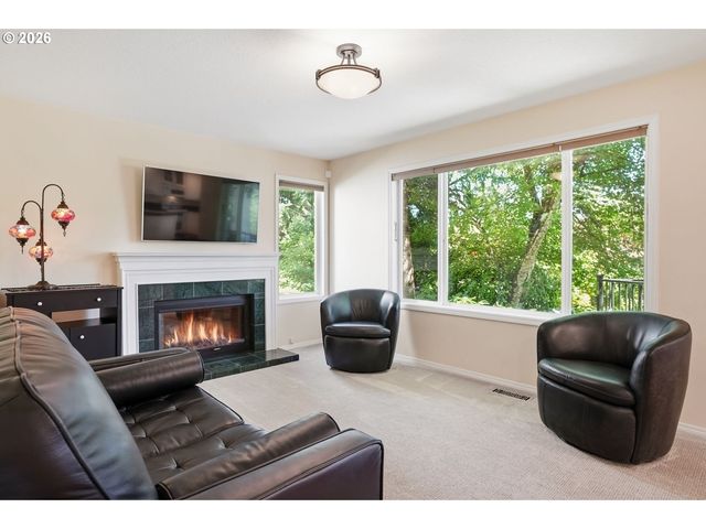 10140 Sw SHEARWATER Loop, Beaverton, OR 97007