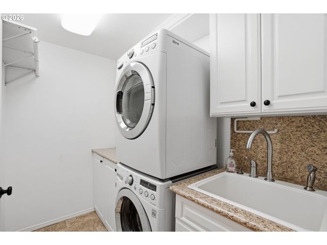 10140 Sw SHEARWATER Loop, Beaverton, OR 97007