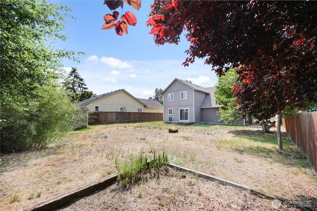 15814 90th Avenue SE, Yelm, WA 98597