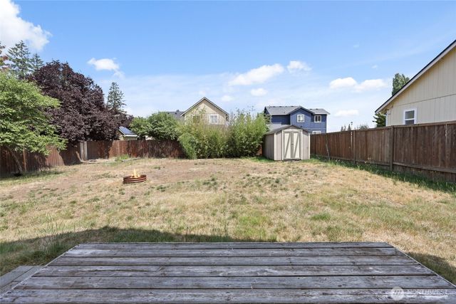 15814 90th Avenue SE, Yelm, WA 98597