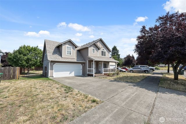 15814 90th Avenue SE, Yelm, WA 98597