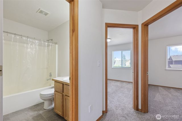 15814 90th Avenue SE, Yelm, WA 98597