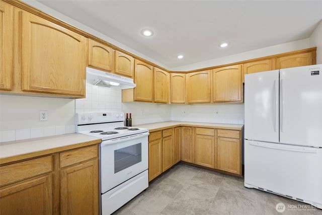 15814 90th Avenue SE, Yelm, WA 98597