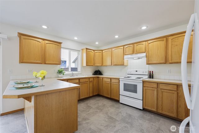 15814 90th Avenue SE, Yelm, WA 98597