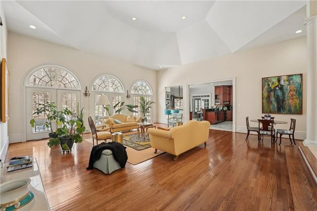 1296 Niskey Lake SW Road, Atlanta, GA 30331