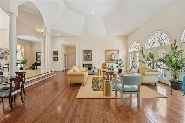 1296 Niskey Lake SW Road, Atlanta, GA 30331