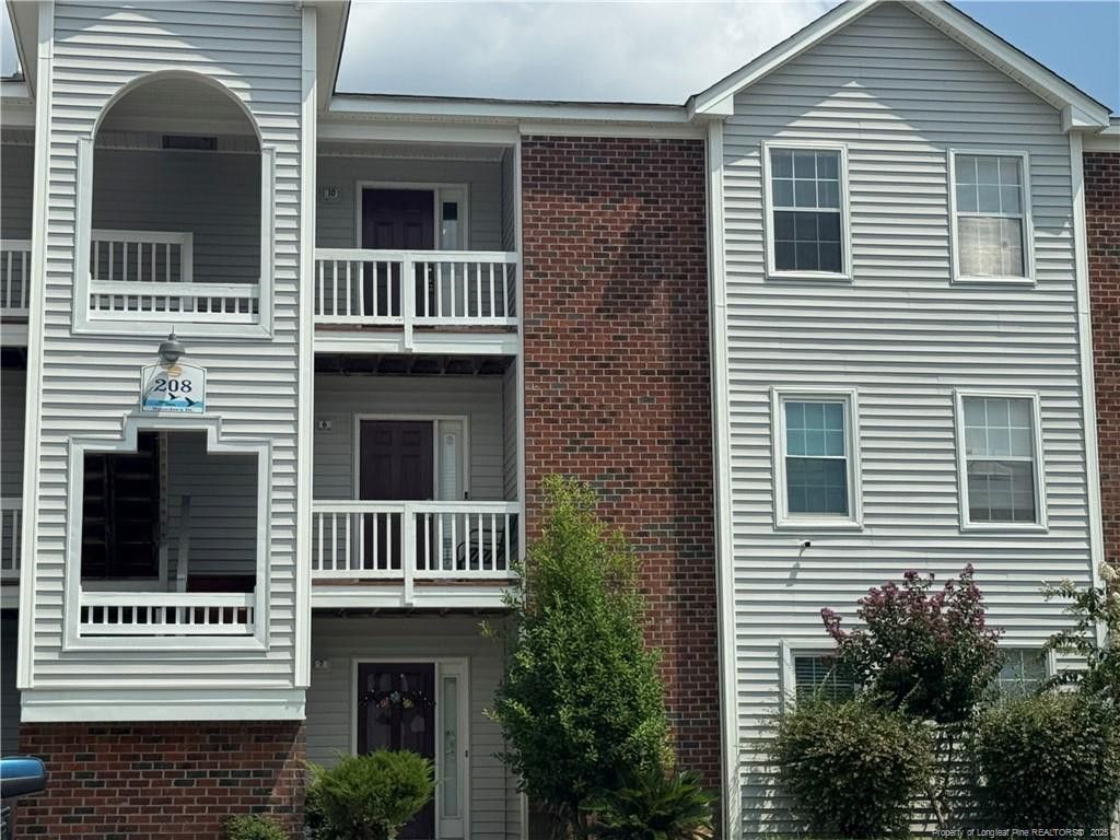 208 Waterdown Drive 10, Fayetteville, NC 28314