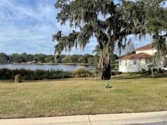 519 W BLUE WATER EDGE DRIVE, Eustis, FL 32736