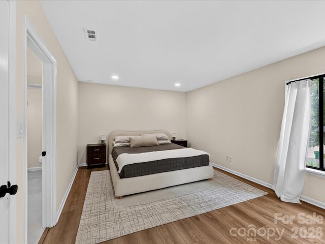 7908 Serendipity Lane, Charlotte, NC 28277