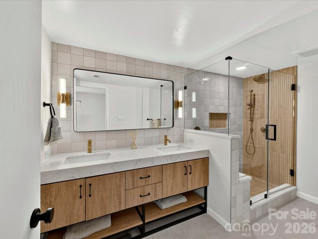 7908 Serendipity Lane, Charlotte, NC 28277