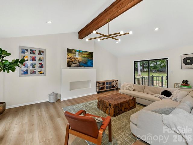 7908 Serendipity Lane, Charlotte, NC 28277